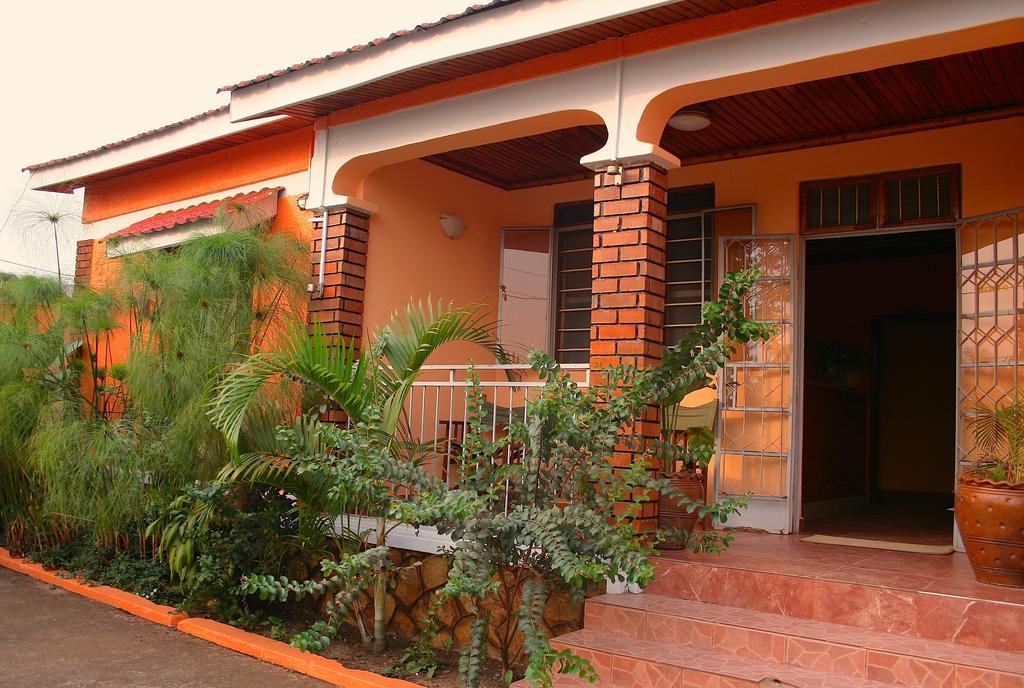 Hotel Acacia Kampala Exterior foto